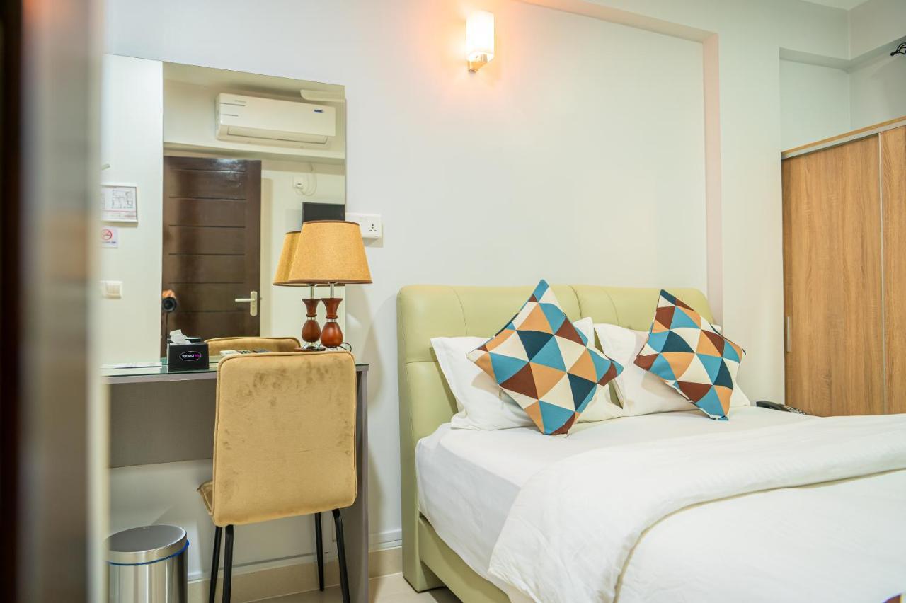 Tour Inn Μαλέ Εξωτερικό φωτογραφία